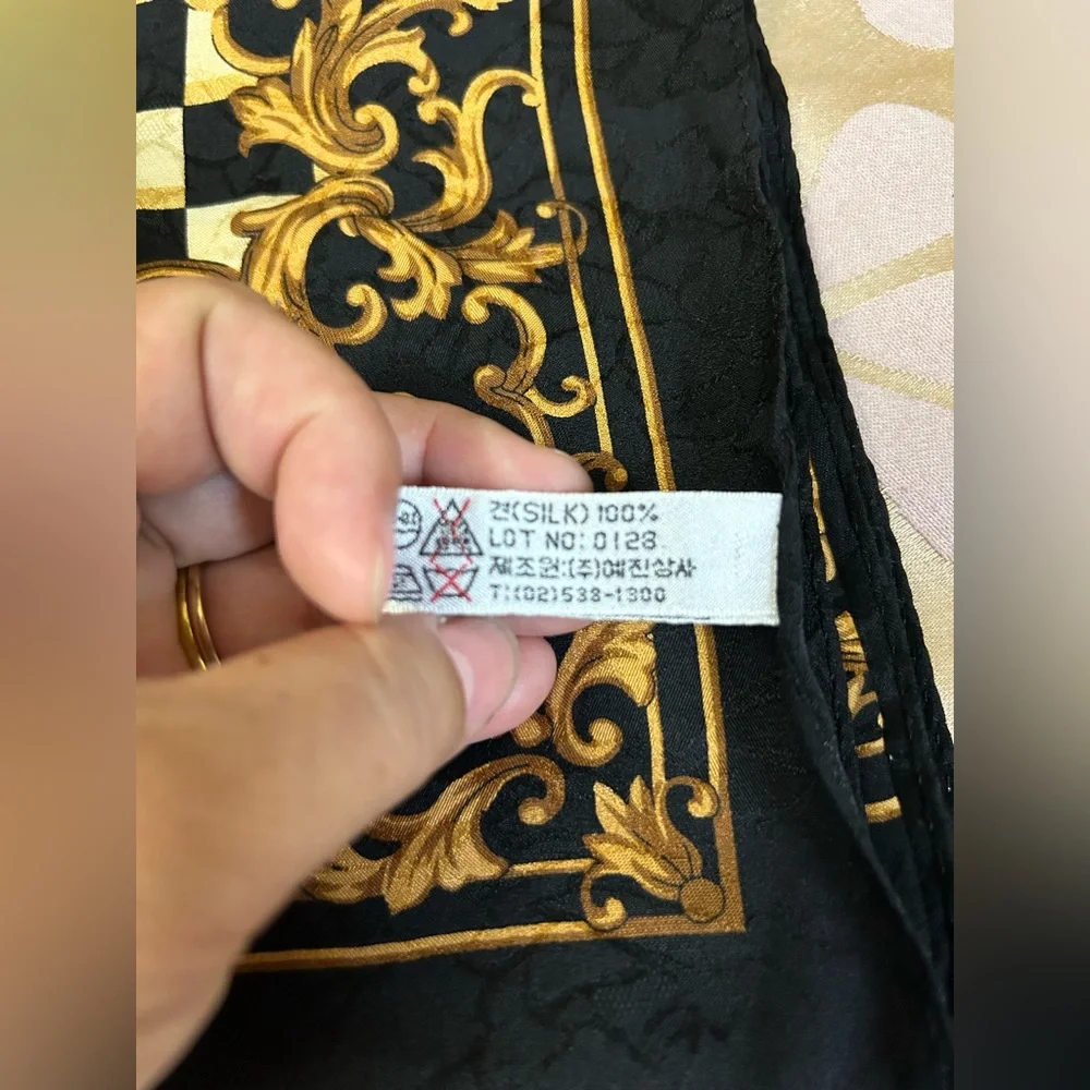 Pierre Balmain Paris authentic silk stole. Used gently - Picture 3 of 8